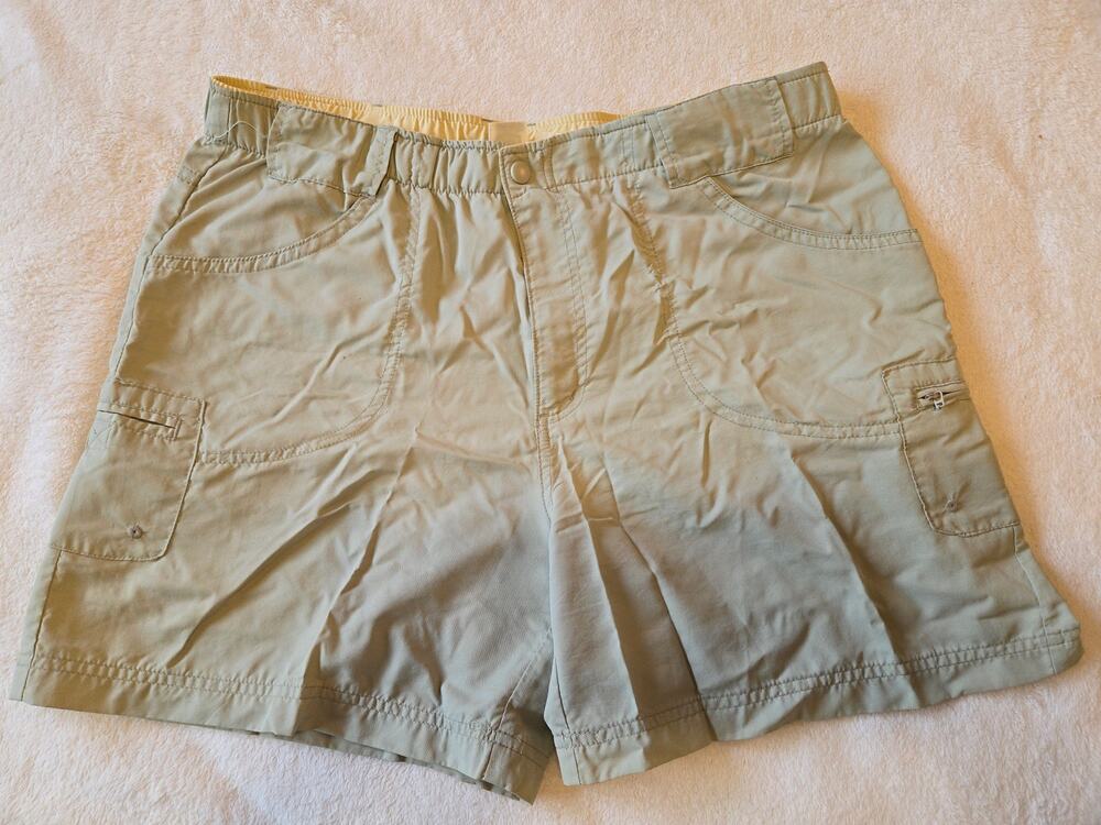 Sz Med DAKOTA GRIZZLY Khaki Snap-Zip Active Outdoor Hiking Shorts